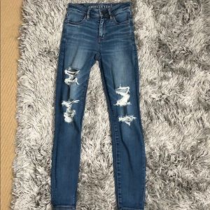 American Eagle High-Waisted Skinny Jean